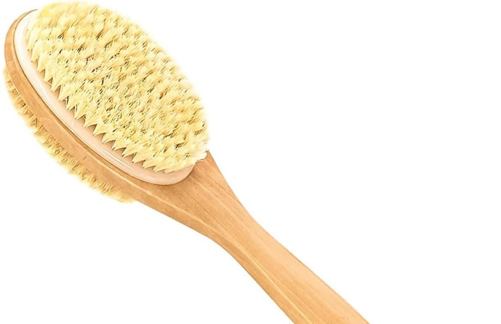 Eliminar celulitis con cepillo