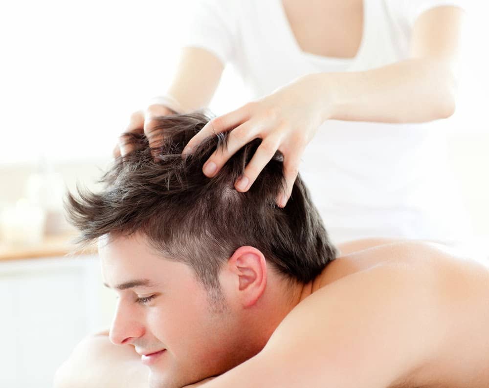 ¿Qué es el masaje capilar?